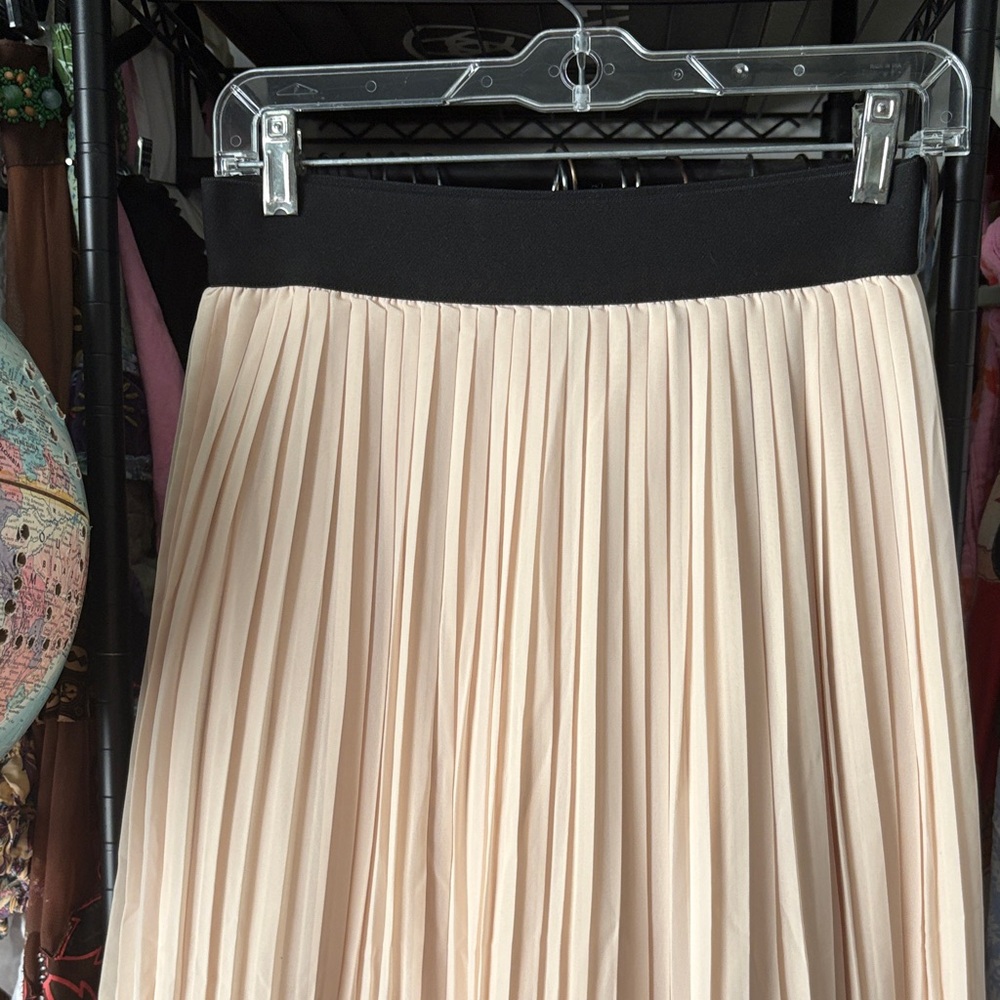 Cream Maxi A-Line Skirt Accordion Pleat s/m - Picture 2 of 8